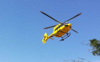 Perde il controllo e finisce nel canale: paura sulla Super Ferrara-mare