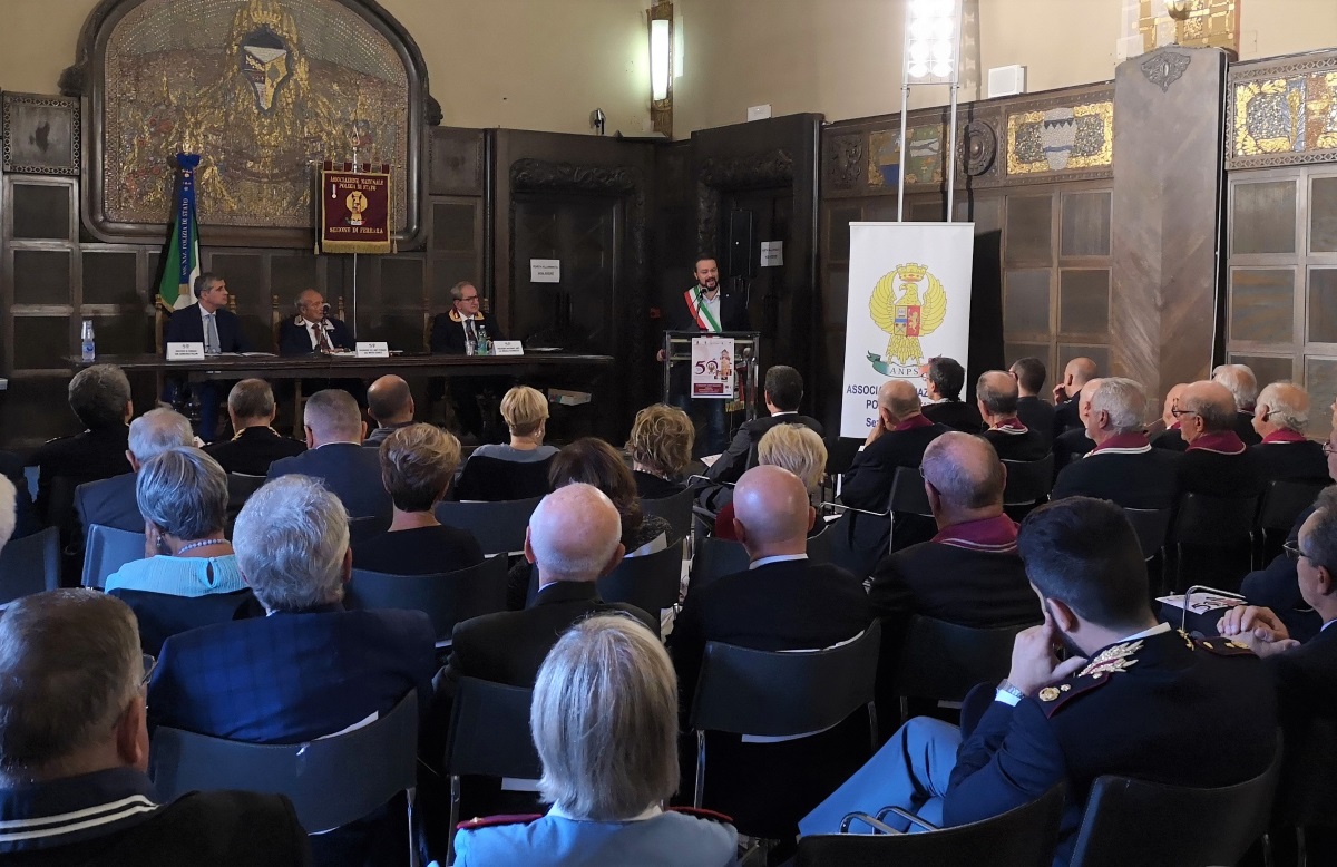 Polizia, 50 anni di associazionismo con “impegno, passione e senso di appartenenza”
