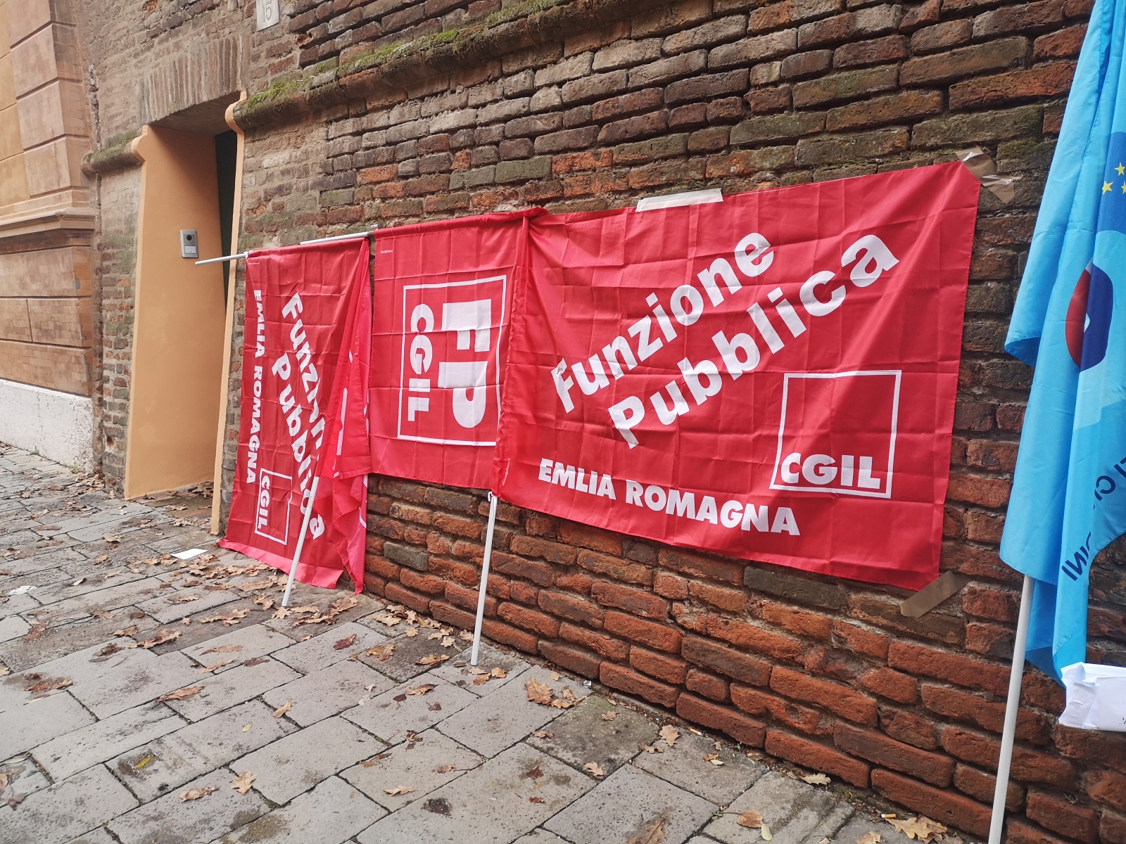 Green pass e lavoro, "dicotomia tra vita reale e politica" - Vimarsana News
