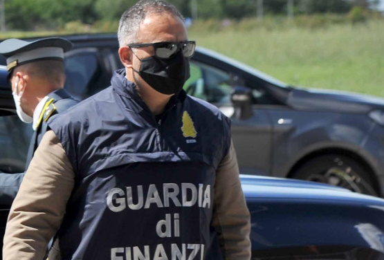 Bancarotta e autoriciclaggio, Cristiano Cavicchi ai domiciliari