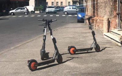 Stretta sui monopattini: dal 16 maggio targa e assicurazione per tutti