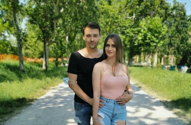 Coppia di sposini uccisa sulla strada, nessun colpevole