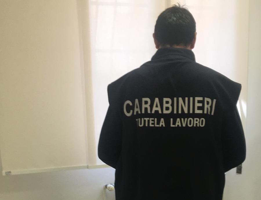 La datrice di lavoro la ascoltava mentre veniva interrogata dall’Ispettorato