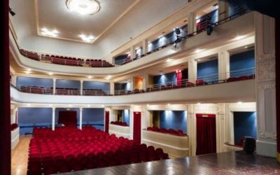 Restauro e sostituzione infissi del teatro: via libera della Soprintendenza