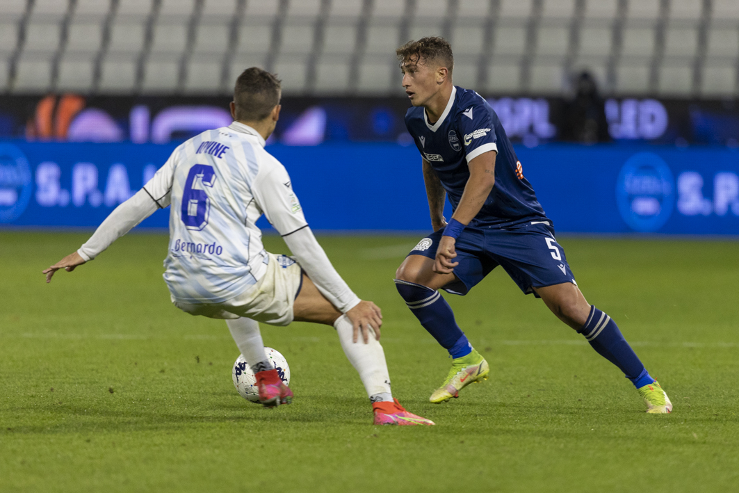 Cessione Esposito. Trattativa in stallo tra Spal e Spezia: manca l’accordo sui bonus