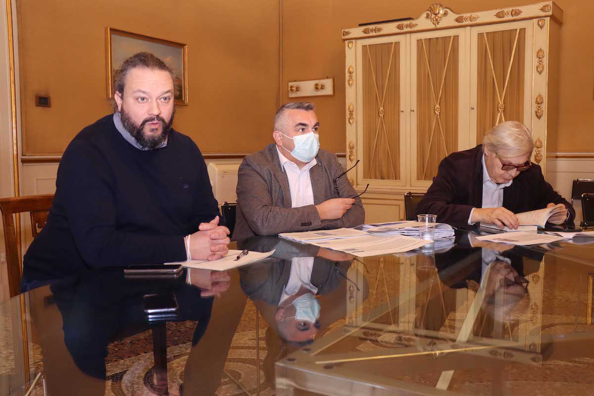 Il bilancio di Fabbri: “Tasse basse, investimenti ed eventi. Città ha bisogno di collaborazioni”