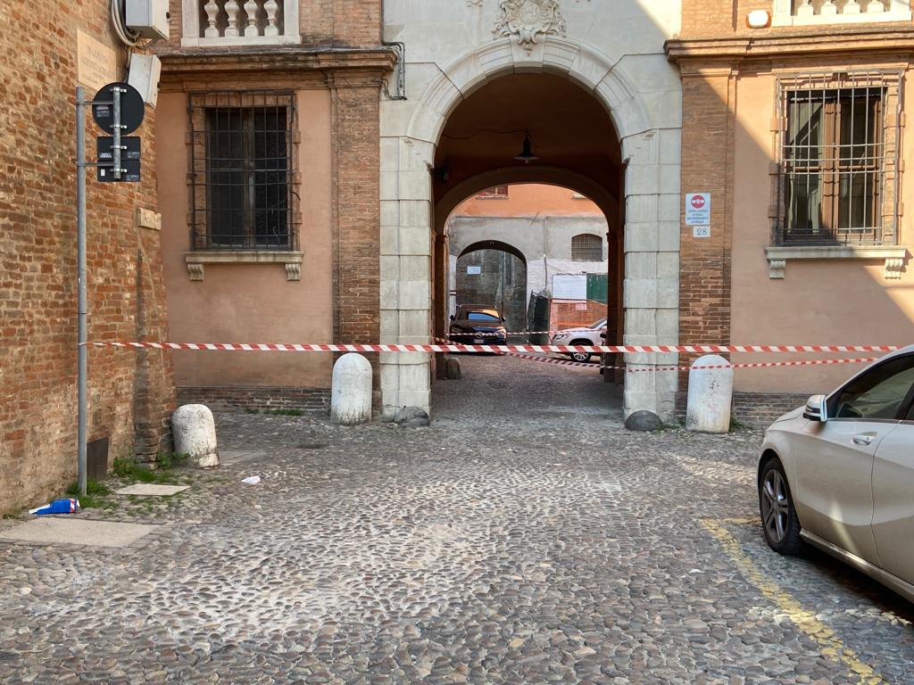 Tentato omicidio in centro, la difesa chiederà una perizia psichiatrica