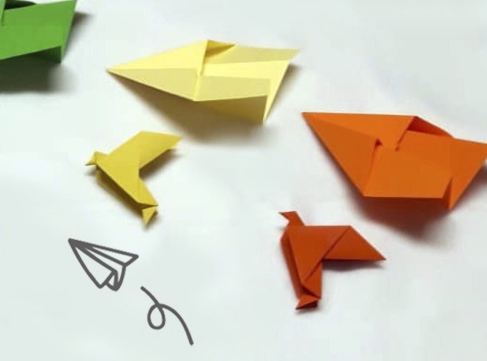 “Facciamo volare la pace”. Flash mob al Cosmè Tura