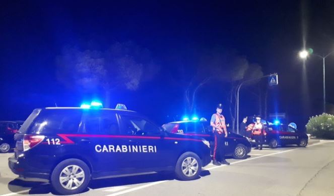Un colpo da dietro e poi una scarica di violenza, ragazzino malmenato a Lido Estensi