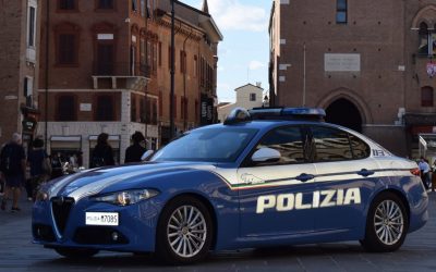 Perseguita una dottoressa del Sant’Anna. “Rivelò ad altri il mio stato di salute”