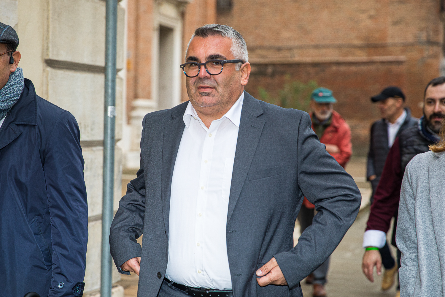 Diede del “truffatore” al vicesindaco Lodi, assolto Dj Afghan