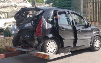 Tamponamento mortale sulla SS16. “Distrutto e mortificato, non li ho visti”