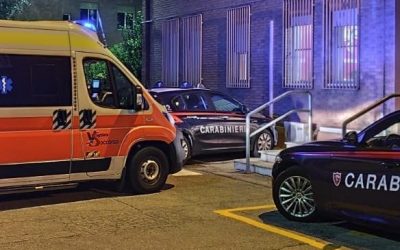 Padre denunciato dopo aver picchiato il figlio con un bastone