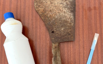 Fermato con mannaia, acido e bisturi. “Gesto disperato, ma non volevo far male a nessuno”