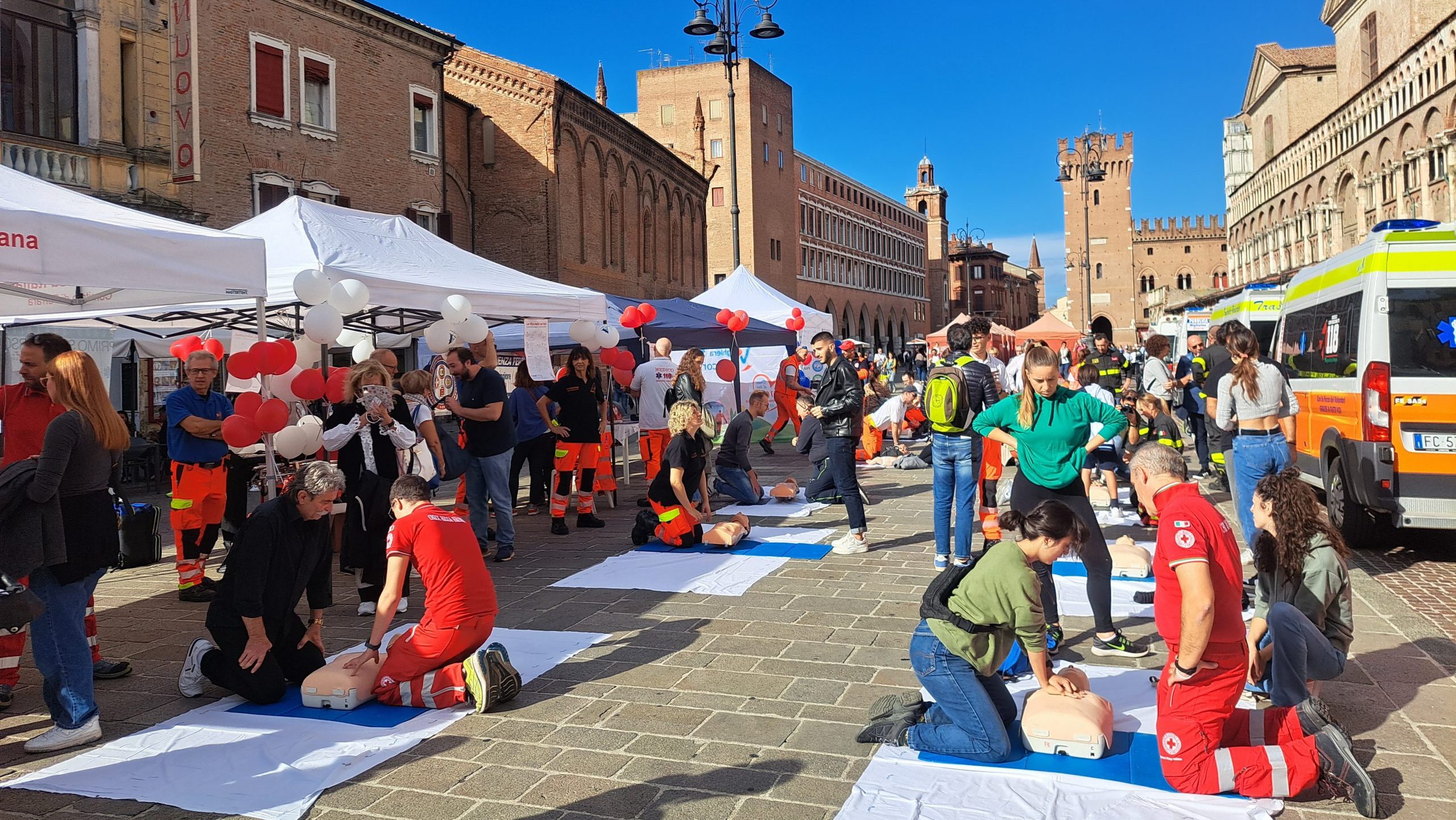 Il 118 scende in piazza eventi a Ferrara, Cento, Argenta e Lagosanto