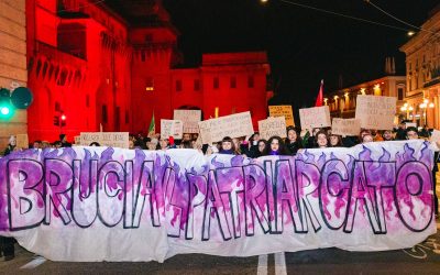 Corteo Transfem: “Ci volete zitte e invisibili, ci avrete rumorose e intransigenti”