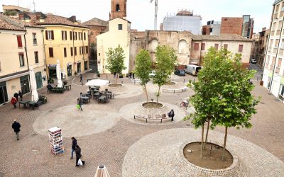 Bagno pubblico di via Cortevecchia nel degrado: Chiappini interroga il Comune