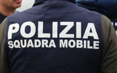 Arrestato dopo la fuga da film in via Padova. “Aiuto vuole ucciderci”