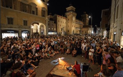 I Buskers in trasferta all’outlet