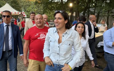 Schlein attacca Meloni: “Sta smantellando la sanità”