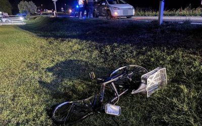 Investito da due auto, muore ciclista