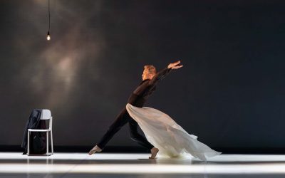 La leggenda della danza Carolyn Carlson al Comunale con il suo “Islands”