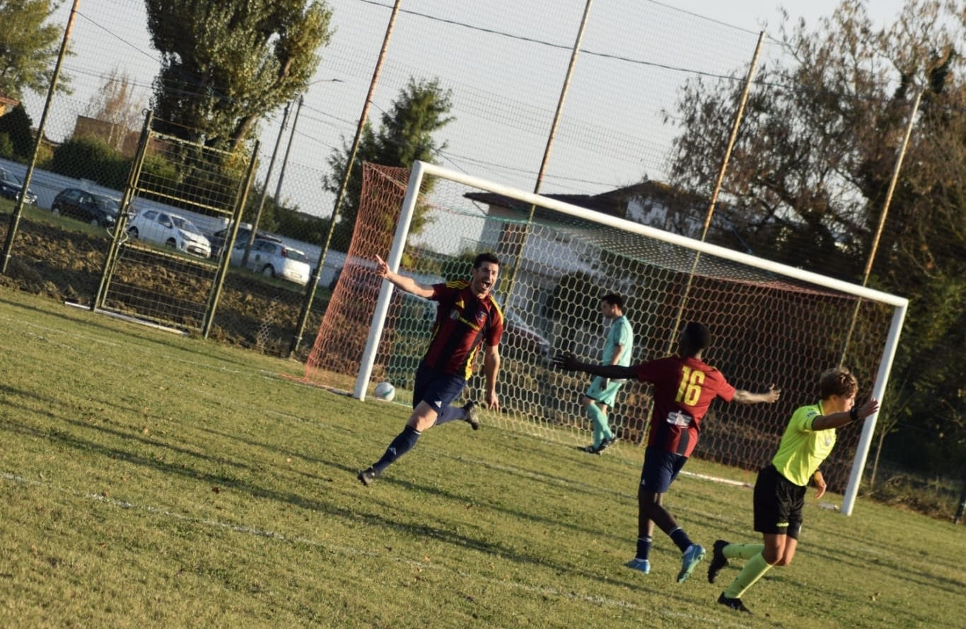 Esultanza goal Cazzadore