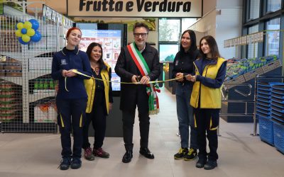 Taglio del nastro per il ‘nuovo’ Eurospin di Borgo Scala