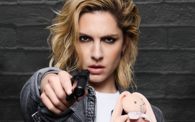 Beatrice Arnera torna sul palco con “Intanto ti calmi”