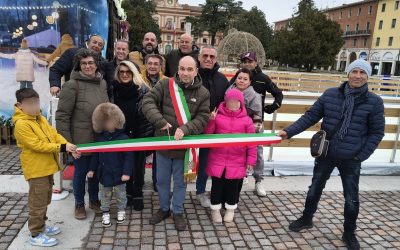 Inaugurata la pista del ghiaccio