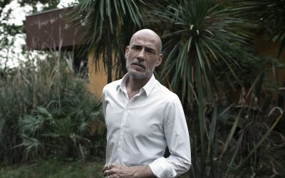 Gianmarco Tognazzi al teatro De Micheli racconta un mito della musica