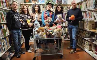 La magia della “Notte dei Pupazzi” alla biblioteca “Anne Frank”