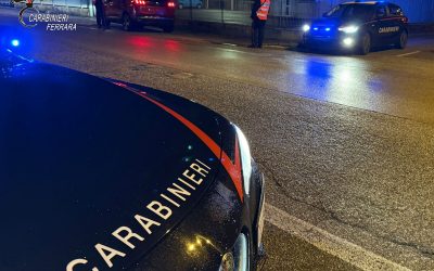 Minaccia la ex con la pistola. Scattano i domiciliari per un 70enne