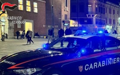 Minorenne denunciato per droga e porto abusivo di armi