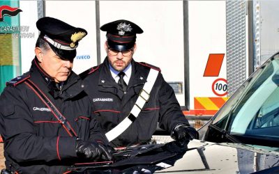 Manovra sospetta e scatta il controllo: arrestato per droga dai Carabinieri