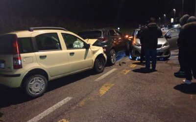 Maxi carambola a San Biagio, tre auto coinvolte lungo la SS16