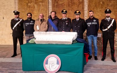 Ritrovato dopo 60 anni e restituito al Castello Estense un architrave del Cinquecento