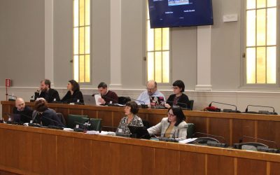 Grattacielo. Le brevi risposte ai Qt non soddisfano le opposizioni