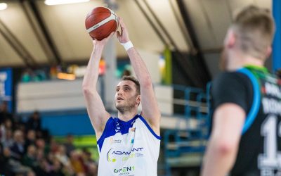 Adamant a testa alta. Ma passa la Raggisolaris 89 a 92