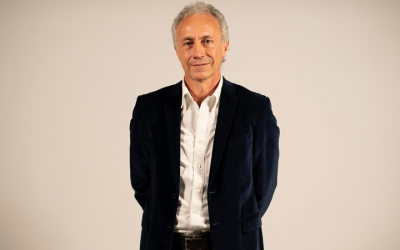 Marco Travaglio in “Cornuti e contenti”