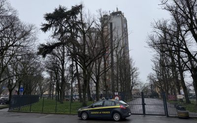 Sgombero al Grattacielo. Le opposizioni: “Disastro istituzionale e gestione improvvisata”