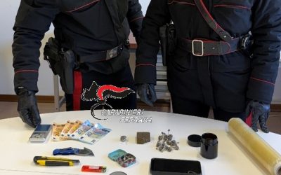 Guidava il furgone dello spaccio. Arrestato pusher-fattorino