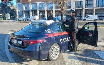 Sorpreso con hashish e cocaina, arrestato 21enne in corso Porta Catena
