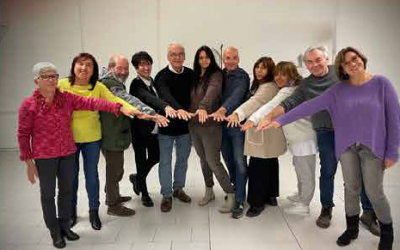 Il Teatrino di Dosso riaccende il sipario: commedie brillanti e un concerto dal vivo