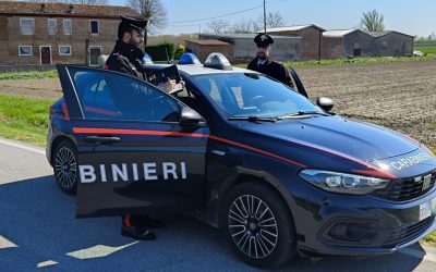 Occupano abusivamente una casa. Scattano denunce per cinque senzatetto