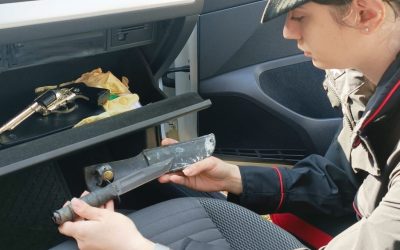 Denunciati giovani con pistola, coltello e cutter