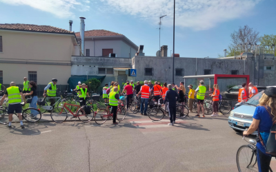 Sicurezza stradale e mobilità sostenibile: 50 ciclisti invadono le strade critiche di Ferrara