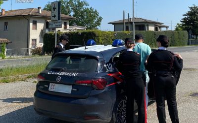 Evade dalla struttura in cui era ai domiciliari, lo trovano in stazione e lo arrestano