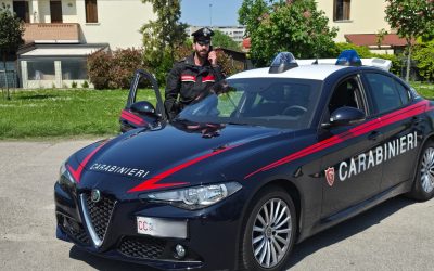 Uno evade, l’altro spaccia. Entrambi arrestati dai carabinieri