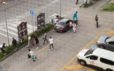 Gad, scatta la rissa. Calci e pugni in via San Giacomo